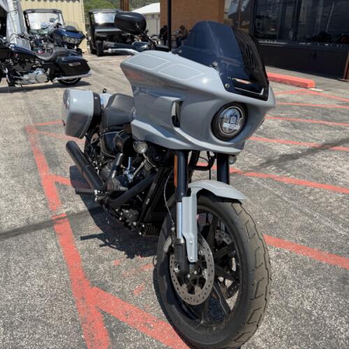 Harley-Davidson® Low Rider® ST 2026 thumb 2