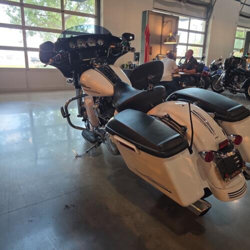 Harley-Davidson® Street Glide® Special 2017 thumb 0