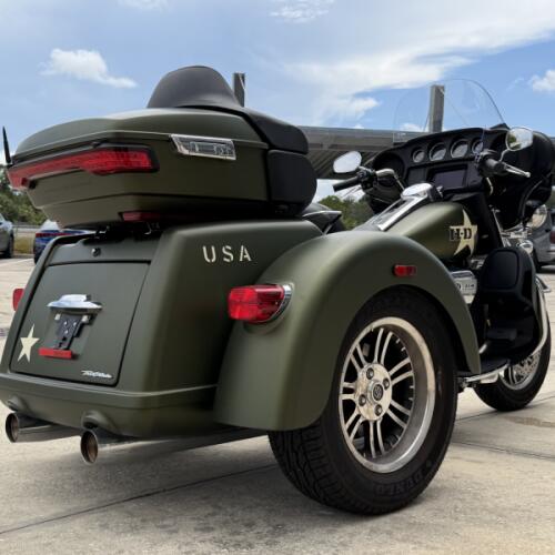 Harley-Davidson® Tri Glide® Ultra 2022 thumb 2