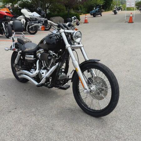2010 Harley-Davidson® Wide Glide® Black thumb 3