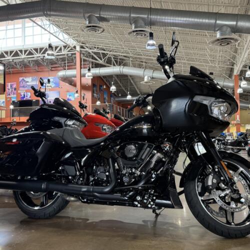 Harley-Davidson® Road Glide™ 2026 thumb 3
