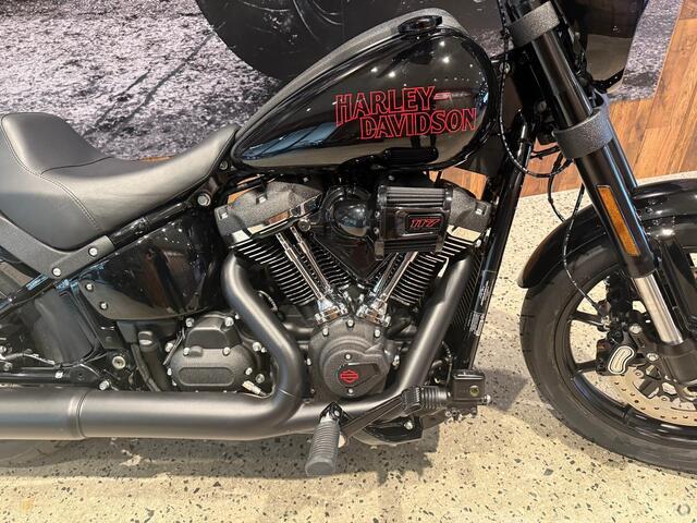 MY26 Harley-Davidson Softail Low Rider S 117 w/ABS (FXLRS) Vivid Black