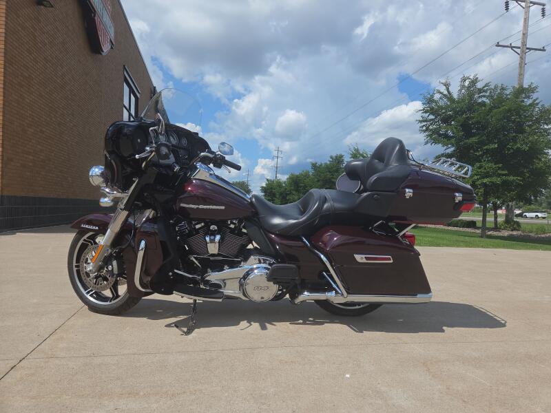 2021 Harley-Davidson® Ultra Limited Midnight Crimson