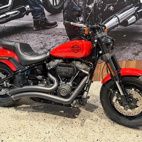 Harley-Davidson® Fat Bob® 114 2019 FXFBS thumb 2