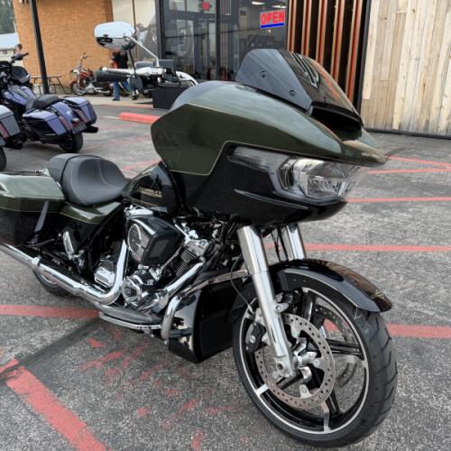Harley-Davidson® Road Glide® 2026 thumb 3