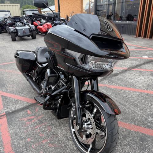 Harley-Davidson® Road Glide® 2026 thumb 2