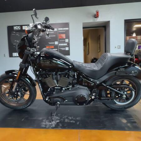2022 Harley-Davidson® Low Rider® S Vivid Black thumb 2