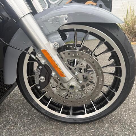 MY26 Harley-Davidson Trike Street Glide 3 Limited 117 VVT (FLHLT)  thumb 2