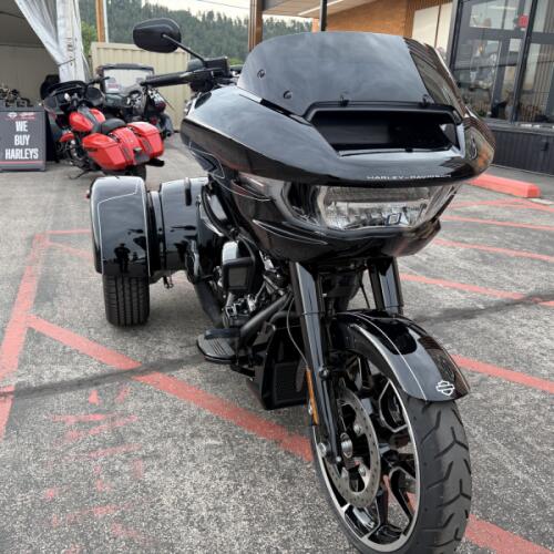 Harley-Davidson® Road Glide 3 2026 thumb 2