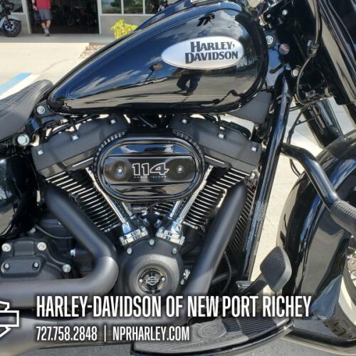 2024 Harley-Davidson® Heritage Classic 114 thumb 1