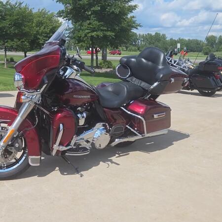 2017 Harley-Davidson® Ultra Limited Two-Tone Mysterious Red Sunglo/Velocity Red Sunglo thumb 1