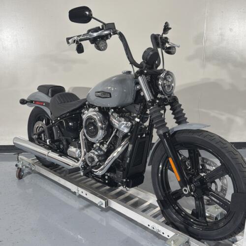 Harley-Davidson® Street Bob® 2026 thumb 3