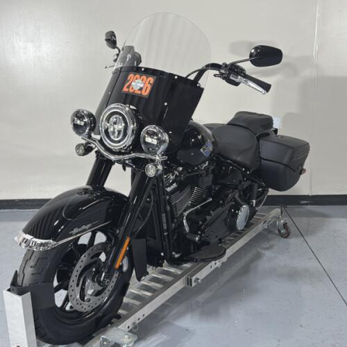 Harley-Davidson® Heritage Classic 2026 thumb 2