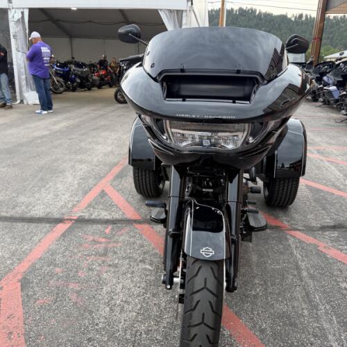 Harley-Davidson® Road Glide 3 2026 thumb 1