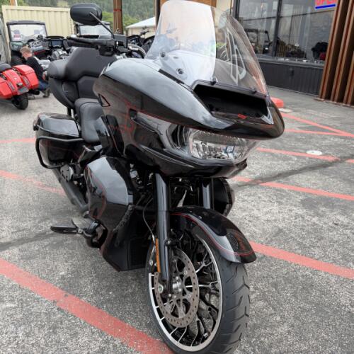 Harley-Davidson® Road Glide Limited 2026 thumb 2
