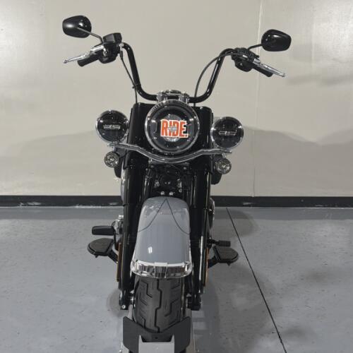 Harley-Davidson® Heritage Classic 2026 thumb 2