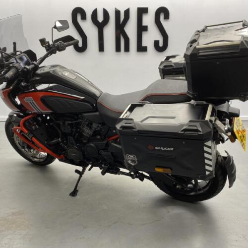 Harley-Davidson RA1250S CVO Pan America Special in Legendary Orange thumb 0