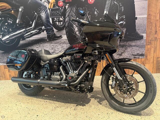MY26 Harley-Davidson Softail Low Rider ST 117 w/ABS (FXLRST) Vivid Black From $38,995*